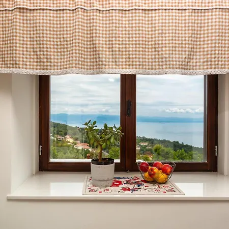 Beautiful Casa Dea With Pool In Opatija