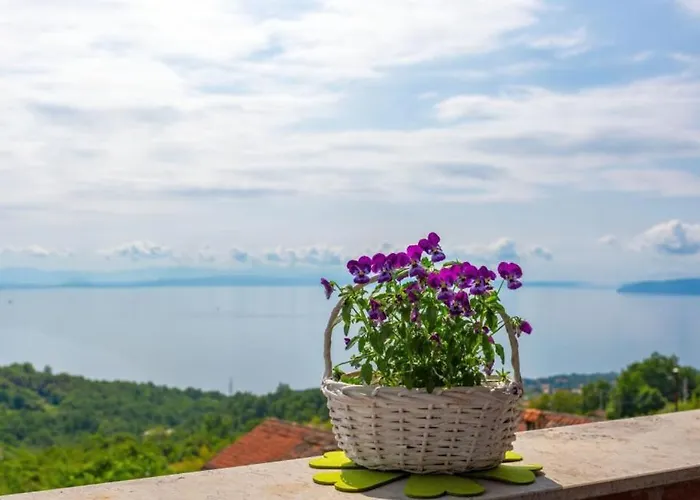 Villa Beautiful Casa Dea With Pool In Opatija