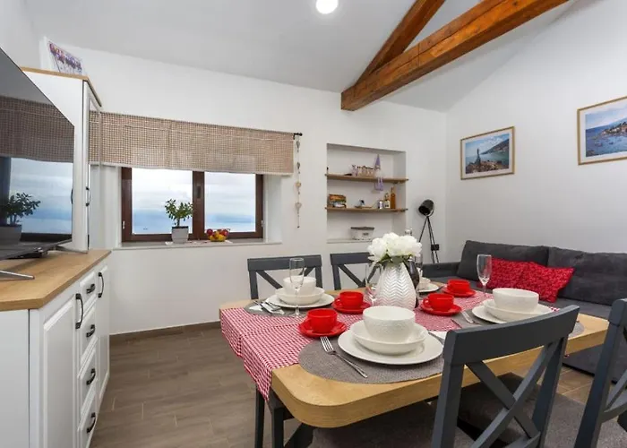 Beautiful Casa Dea With Pool In Opatija Villa