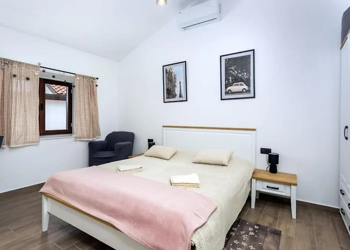 Beautiful Casa Dea With Pool In Opatija Villa *