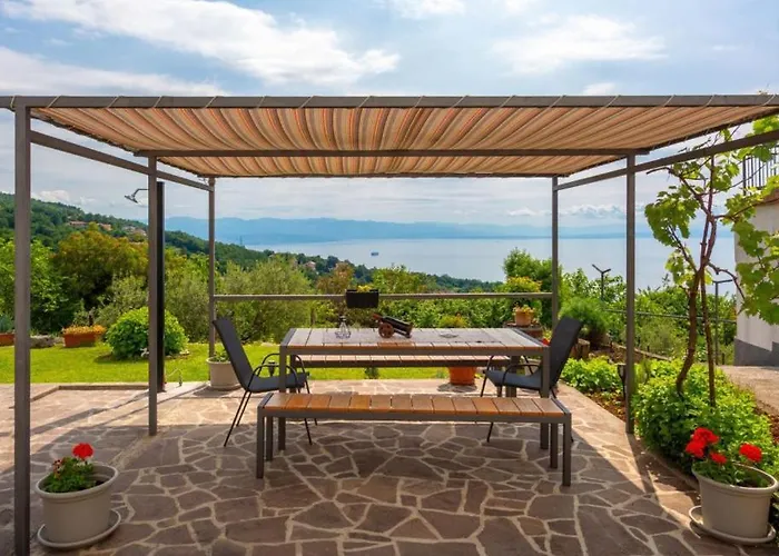 Beautiful Casa Dea With Pool In Opatija Villa *